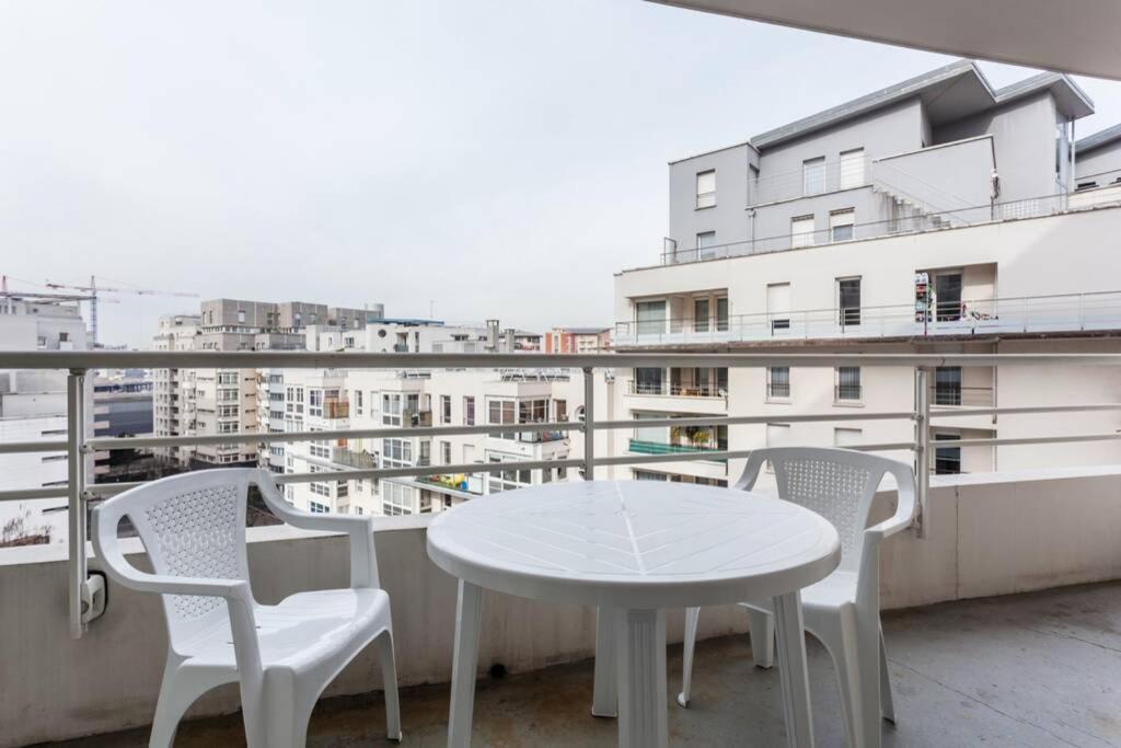 Appartement Lilas Parc 1 - Paris La Defense Courbevoie Exterior photo